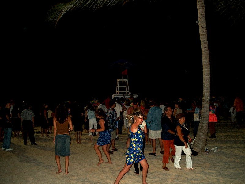16_Join the Clubdance